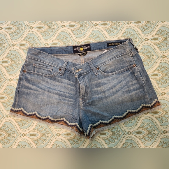 Aztec Ember Riley Shorts LIKE NEW Lucky Brand Size 30 - 10 - Picture 1 of 7